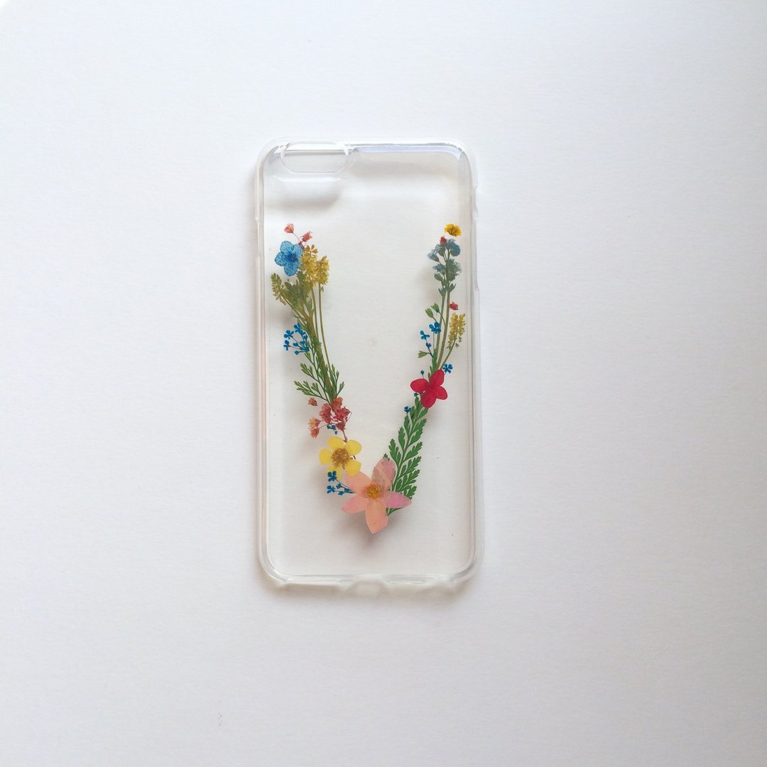 V for Veronica:: 独家英文字母押花iphone 手机壳 - 手机壳/手机套 - 塑料 多色