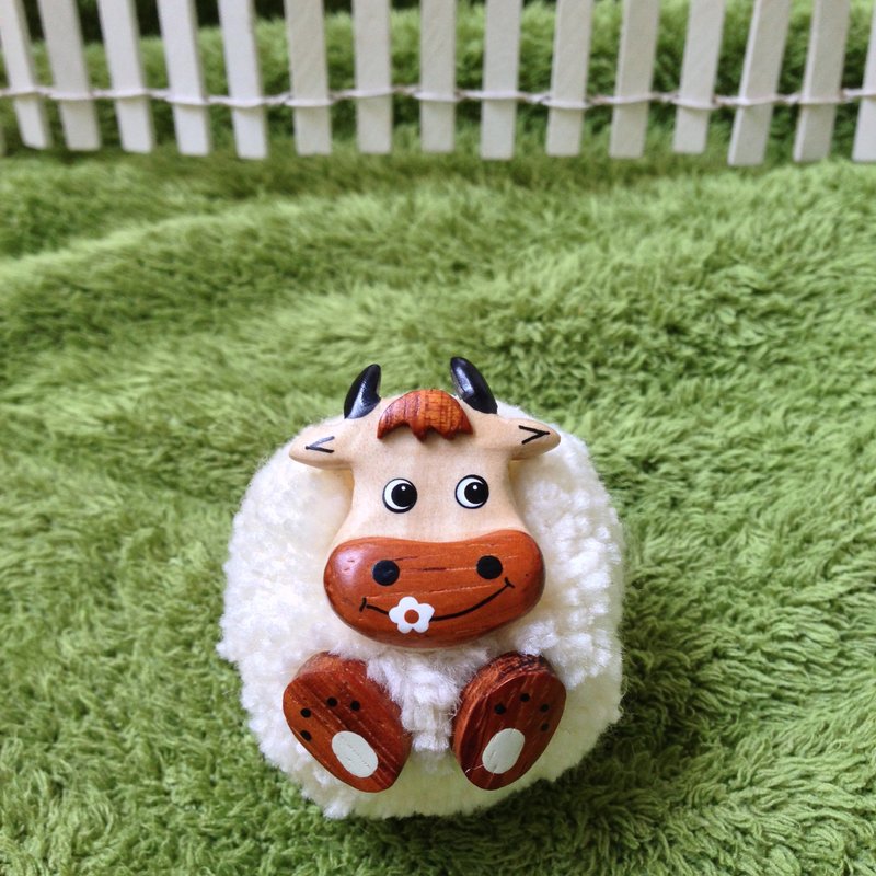 【毛线澎澎牛x黑角小牛一朵花】手工木制钥匙圈/吊饰/磁铁 - 冰箱贴/磁贴 - 羊毛 白色