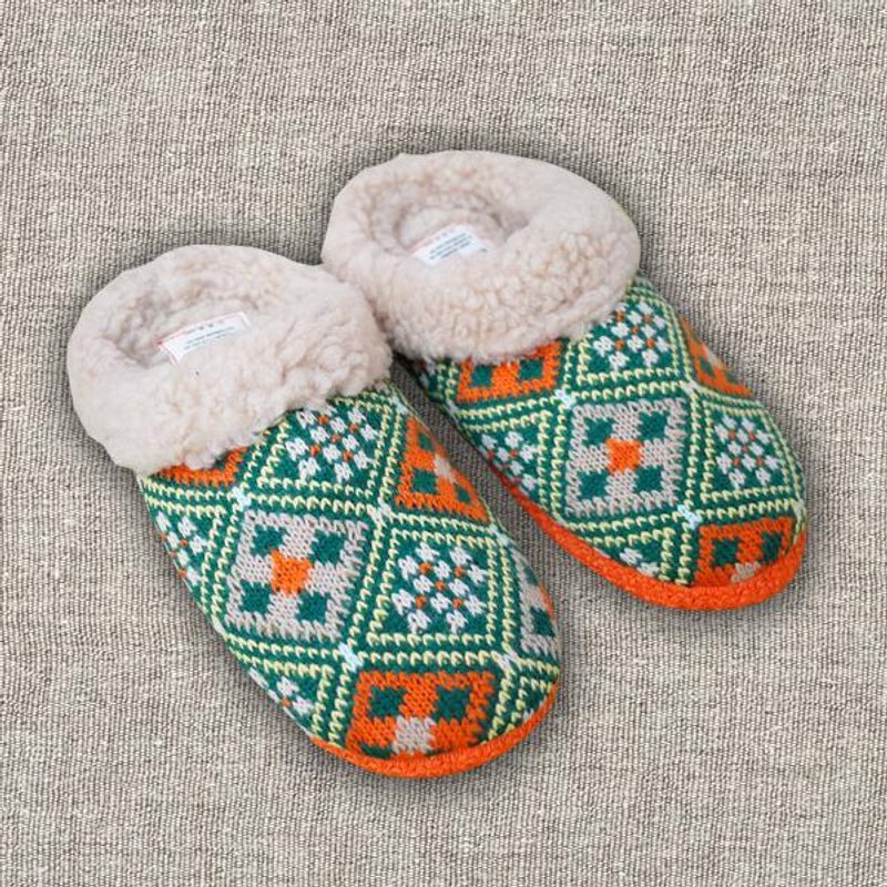 女孩寓所 ::日本CDF etendue 羊羔编织厚底室内拖鞋 - 橘 - 女款休闲鞋 - 其他材质 橘色