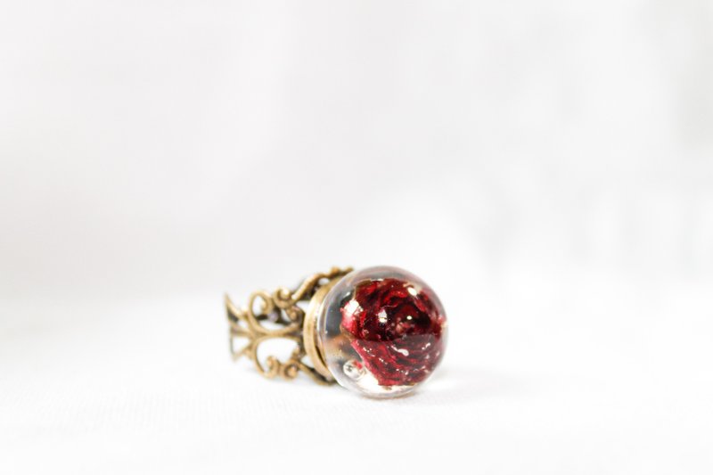 Miniball rose ring - 戒指 - 植物．花 红色