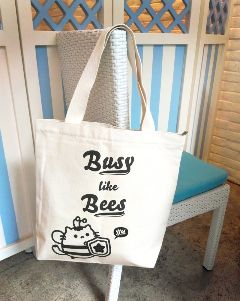 Dollmei 帆布包_超忙碌蜜蜂_猫咪 米白色 肩背包 侧背包 - 侧背包/斜挎包 - 棉．麻 白色