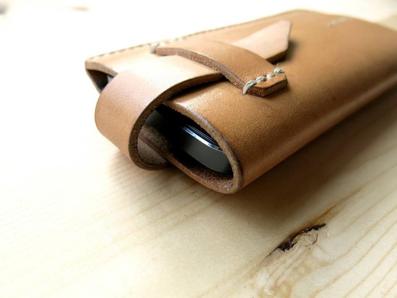 [Jane One Piece] 手缝手机皮套/保护套for iPhone5s / iPhone5 - 其他 - 真皮 咖啡色