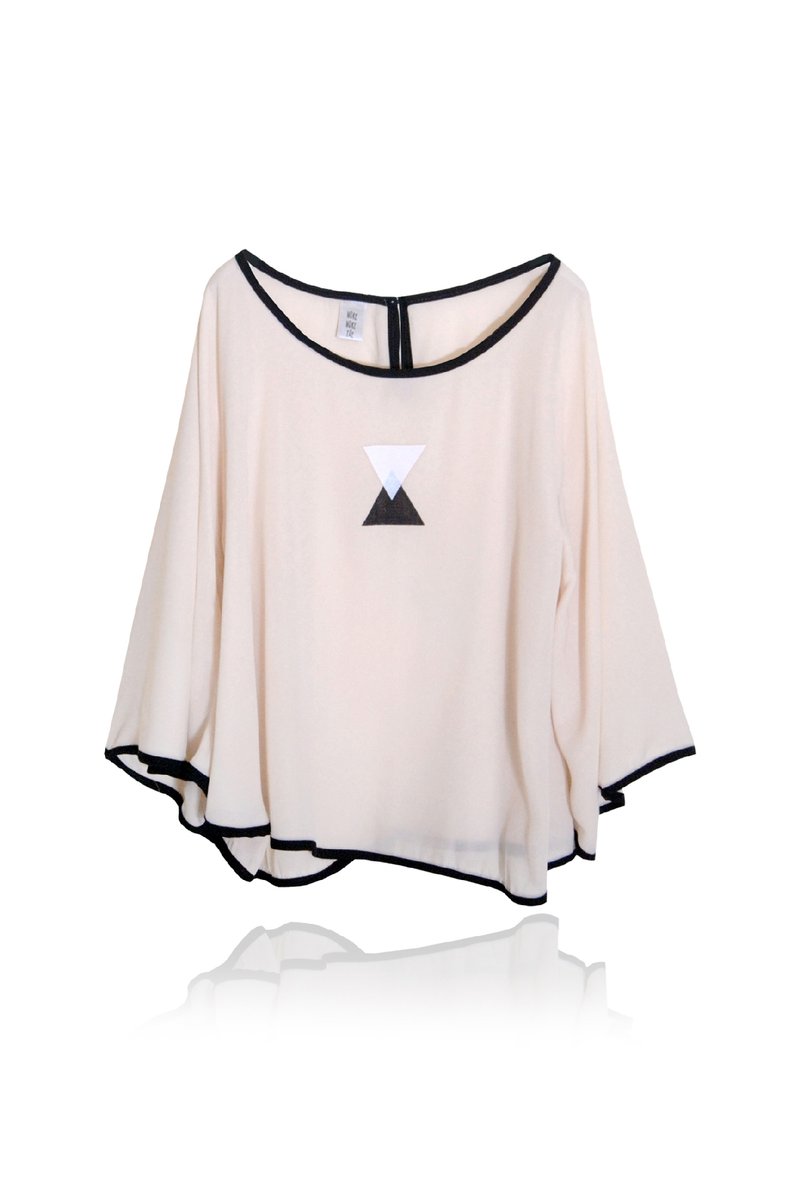 【幸福情人礼】黑白交叠／不规则雪纺斗篷．last one - 女装上衣 - 其他材质 白色