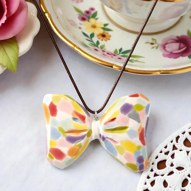 Colorful Bow tie 2－手工白瓷颈链 - 颈链 - 瓷 多色