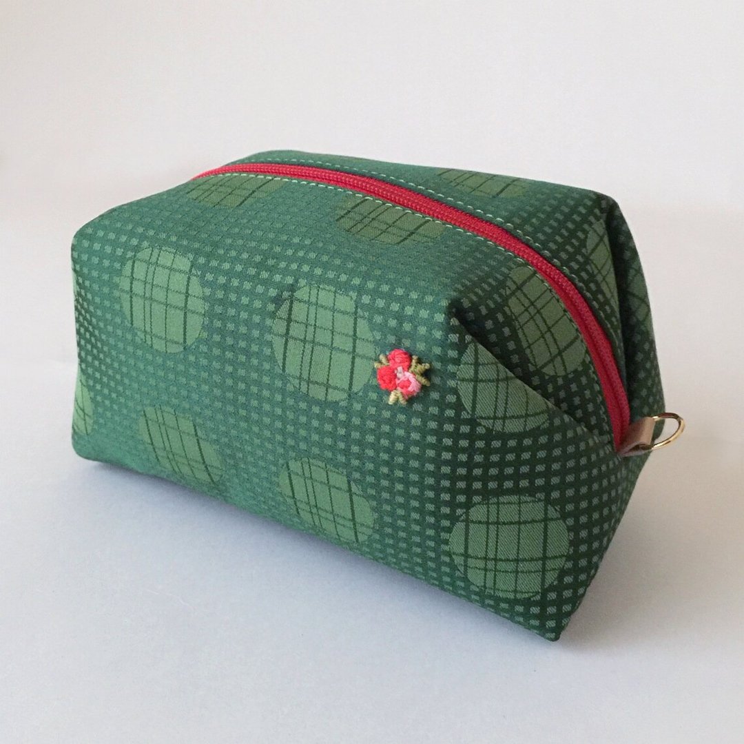 Pouch with Japanese Traditional Pattern, Kimono (Large) - 化妆包/杂物包 - 其他材质 绿色