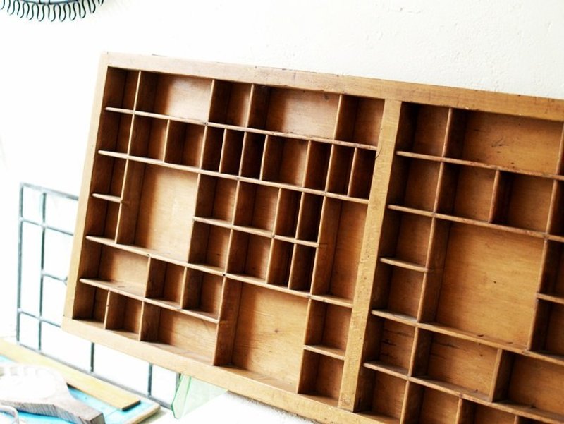 欧洲老货-实木多格子抽屉03A款。收藏/小物收纳/拍摄道具 (免运) - 墙贴/壁贴 - 其他材质 卡其色