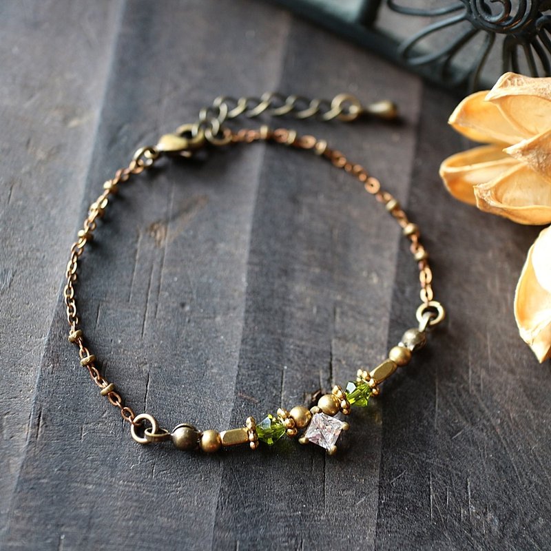 EF流金岁月NO.183锆石墨绿色水晶典雅黄铜链手链 - 手链/手环 - 宝石 绿色