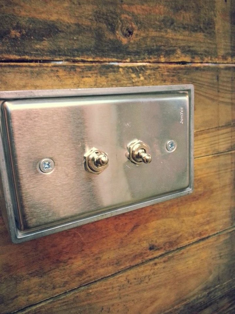 Edison-industry 复古 工业风 LOFT 工业开关  正规尺寸 二开 - 灯具/灯饰 - 其他金属 卡其色