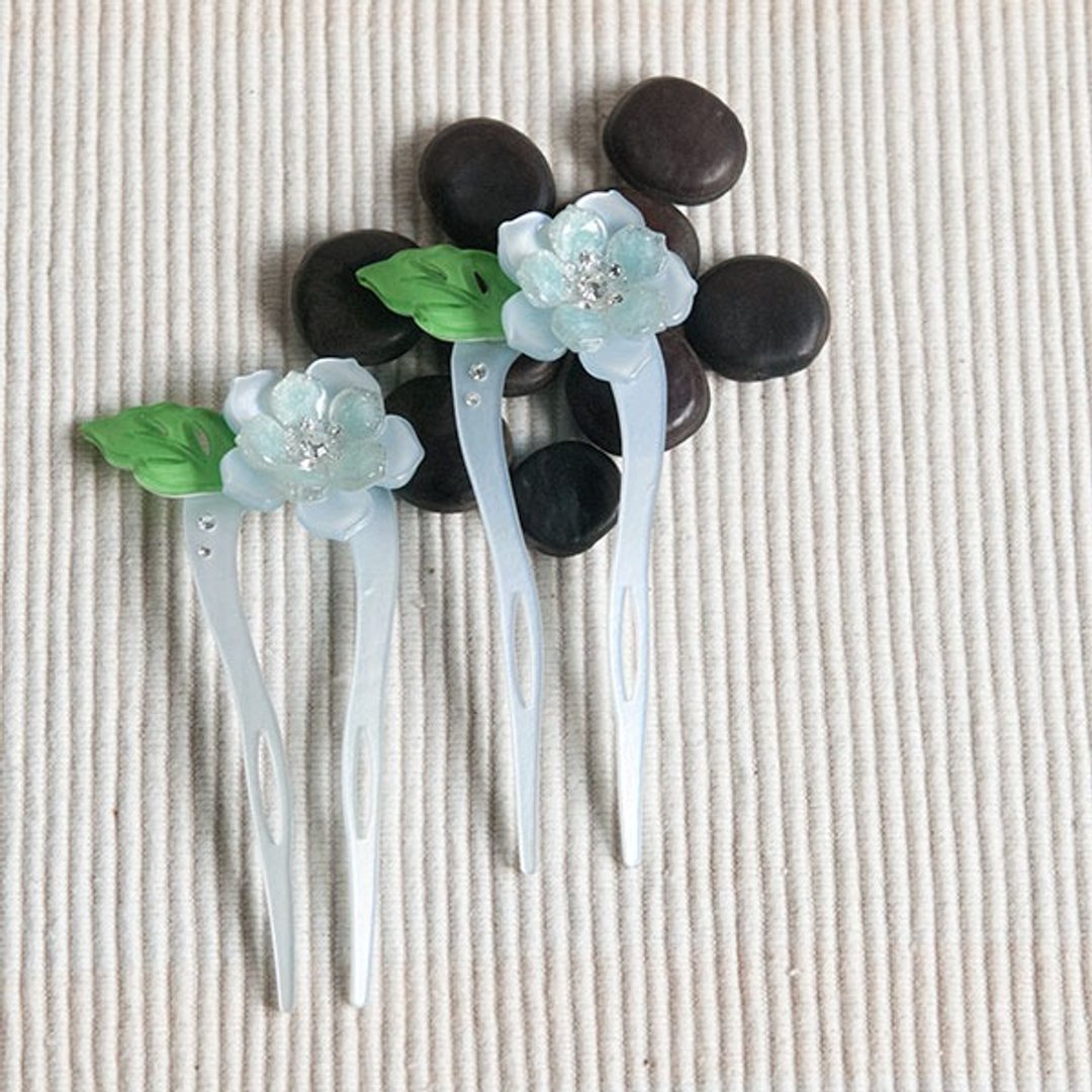 彩化花漾,U型发簪,发钗,发插-粉蓝 - 发饰 - 压克力 蓝色