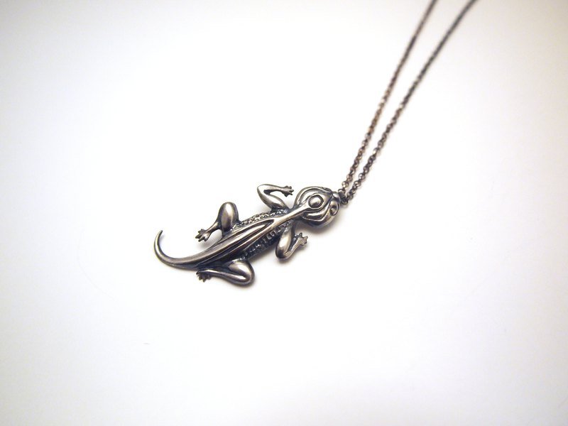 生日 周年 爱情 礼物 手工订作 纯银个性民族风小壁虎项链 - 项链 - 其他金属 灰色