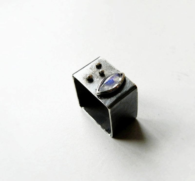 【 星辰】宝石级水滴月光 - 戒指 - 宝石 蓝色