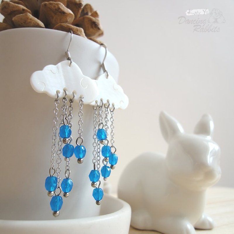 {KPC0020}※兔子跳舞※下雨的小云朵鱼勾式耳环 - 耳环/耳夹 - 宝石 蓝色