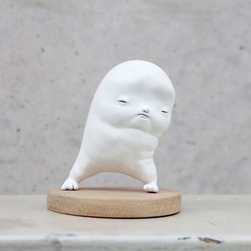 KONETA b 桌饰 摆饰 - 玩偶/公仔 - 塑料 白色