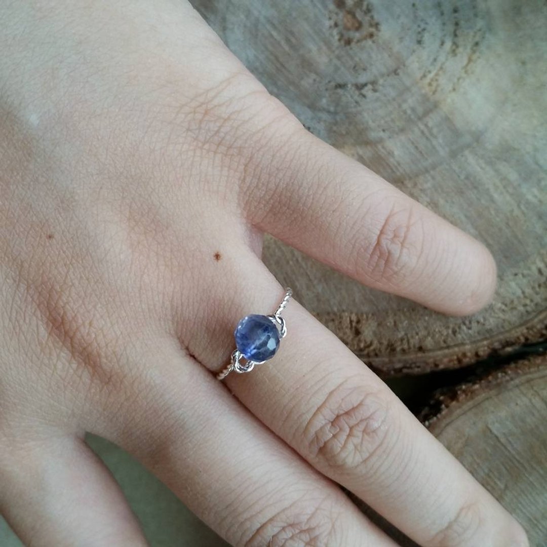 silver-plated/gold-plated ring with cordierite  切割面 堇青石 镀银戒指 - 戒指 - 宝石 紫色