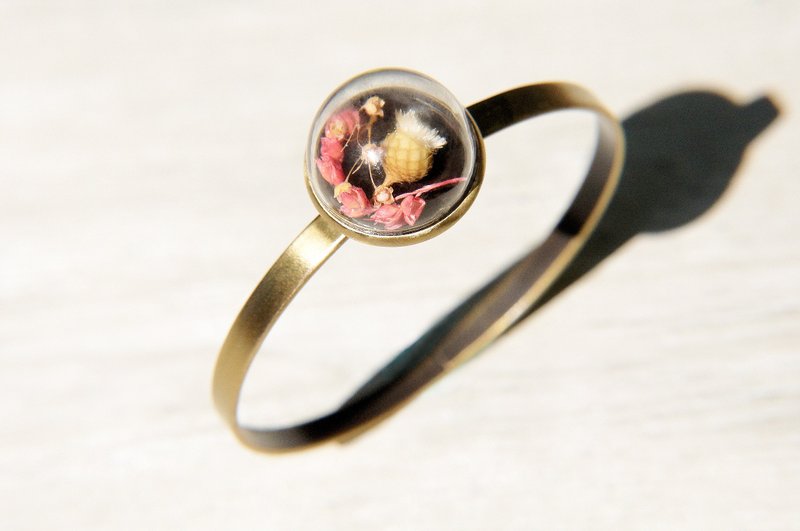 情人节礼物 / 森林系 / 玻璃干燥花古铜手环 - 春天的森林 - 手链/手环 - 玻璃 多色