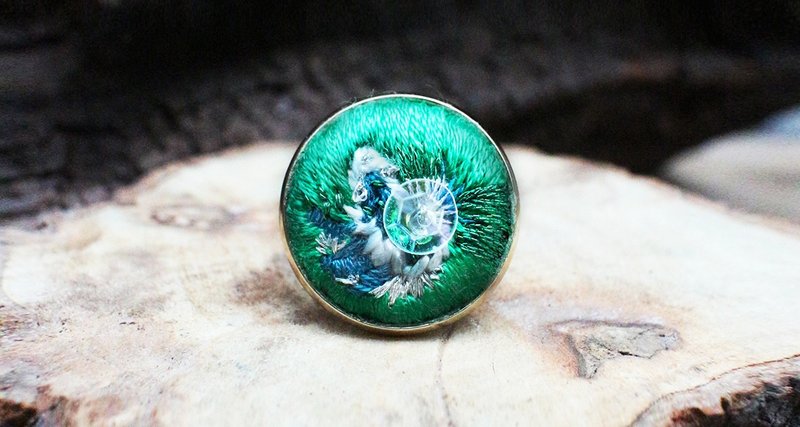 手工刺绣戒指✤翡翠茉莉 Emerald Jasmine - 戒指 - 绣线 绿色