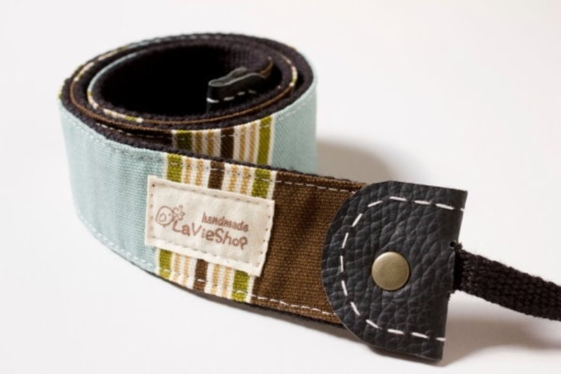 【LaVieShop＊手作杂货】简约质感撞色条纹(蓝系)．38mm手工 相机背带．GF/NEX/单眼/类单．可订制 - 证件套/卡套 - 其他材质 蓝色