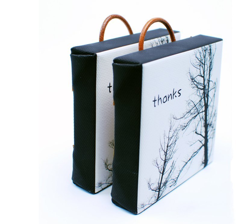 thanks - 摆饰 - 木头 黑色