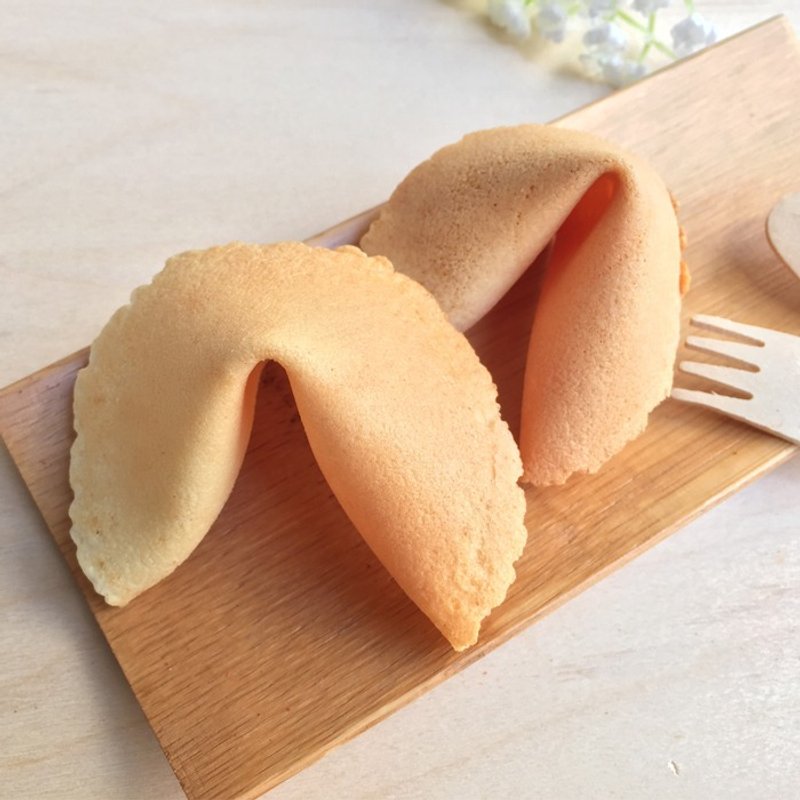 【天天幸运饼】定制化签文~手工现烤幸运饼干FORTUNE COOKIE 黄金乳酪风味 - 其他 - 其他材质 黄色