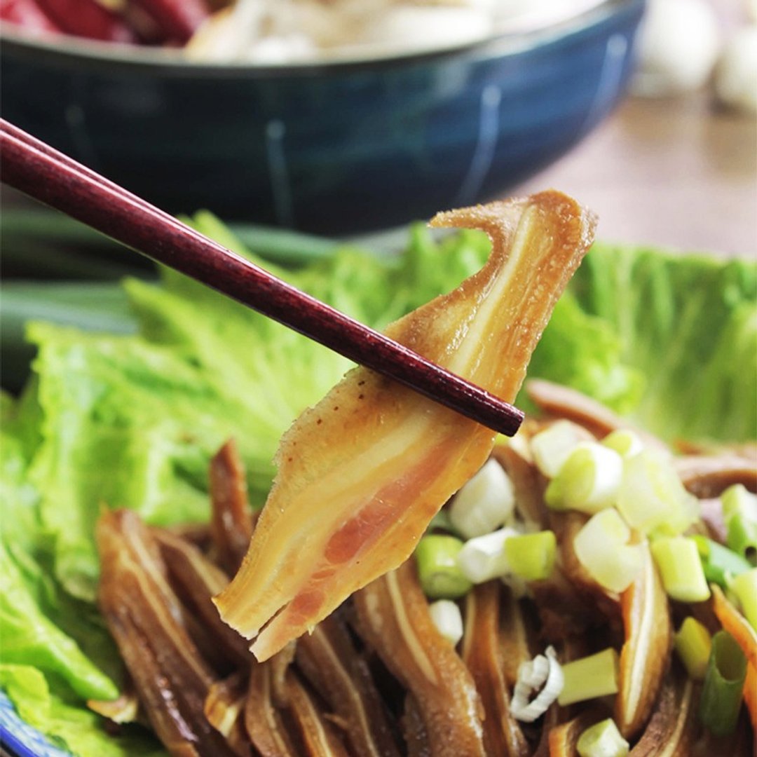 爽口卤猪耳朵 135克 卤味 料理包 送礼 - 熟食小吃 - 新鲜食材 红色