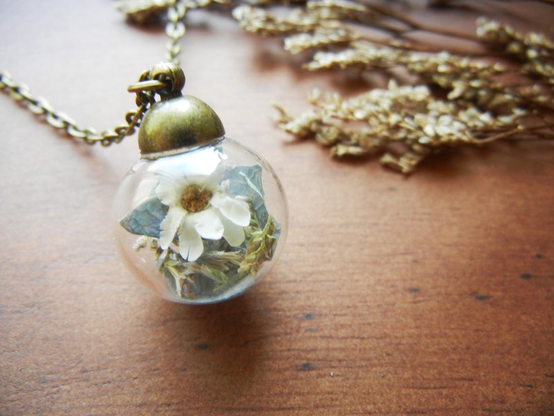 *coucoubird*小白花玻璃项链-古铜 - 项链 - 玻璃 蓝色