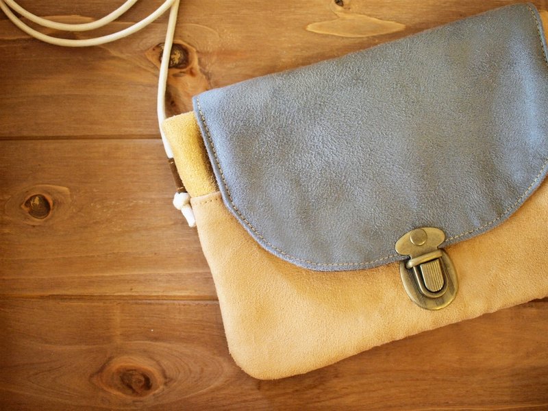 1pinfun 弧系列 麂皮布 斜背小扁包 黄灰驼 - 侧背包/斜挎包 - 其他材质 多色