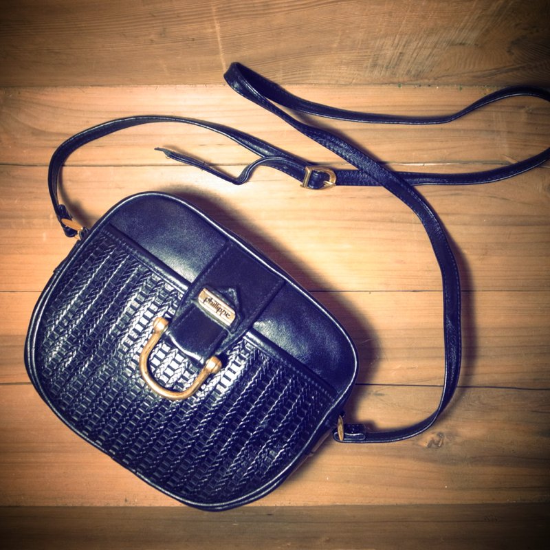 [ 老骨头 ] 早期 真皮 黑色 编织 小方包 复古包 古董包 欧美 VINTAGE lookbook - 侧背包/斜挎包 - 真皮 黑色