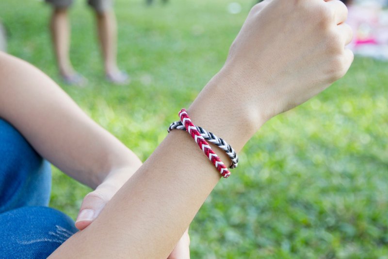 入门细版-古铜扣款 / 手工编织手环 - 手链/手环 - 其他材质 红色