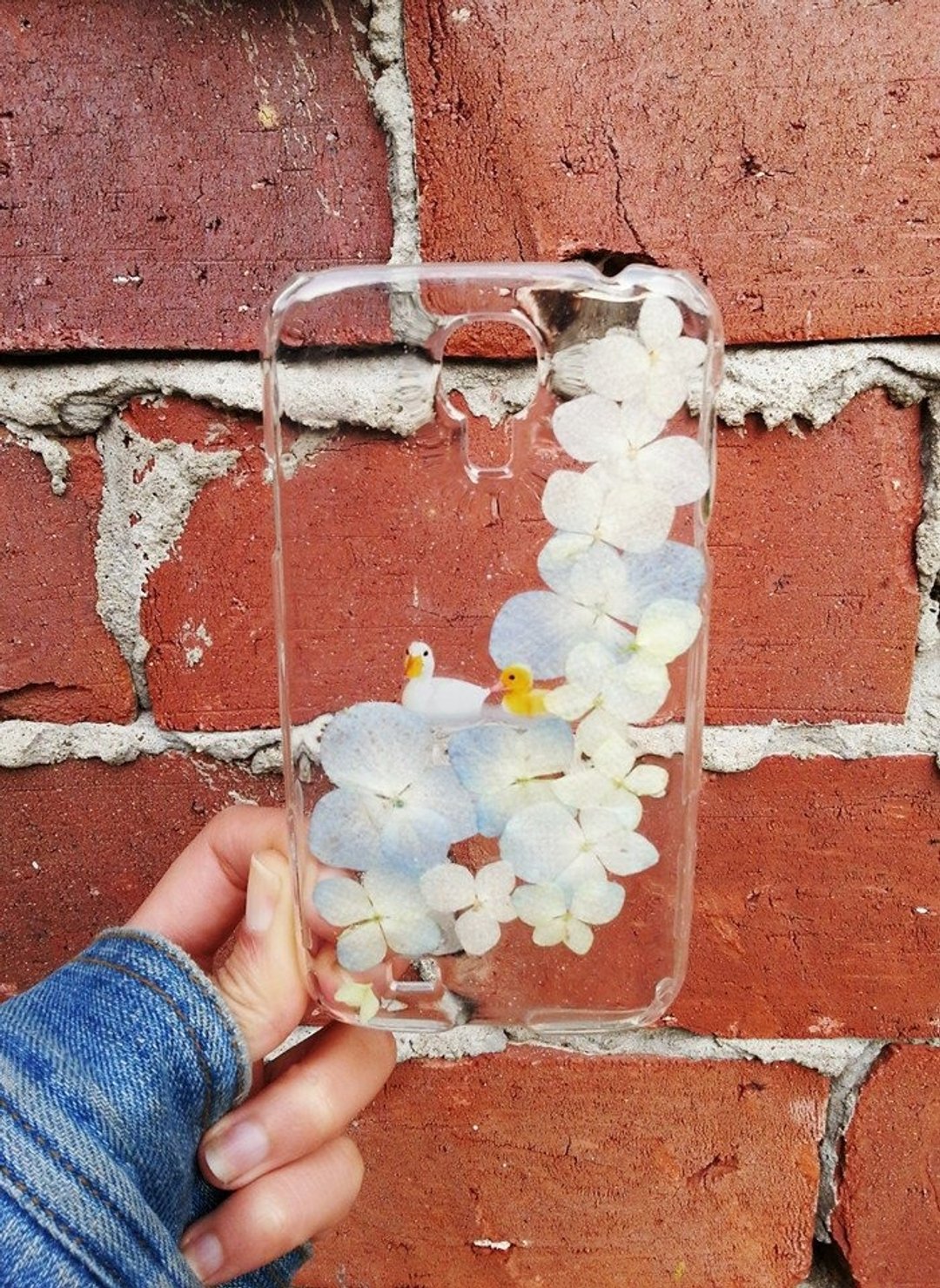 【Lost and find】花海中的鸭子 phone case手机壳 - 手机壳/手机套 - 其他金属 蓝色