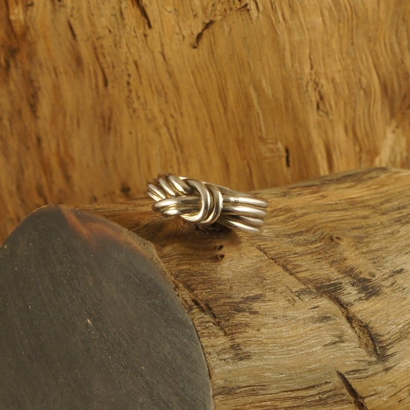 【Cait Sith】结草衔环戒 可选粗绳、细绳 - 戒指 - 其他金属 灰色