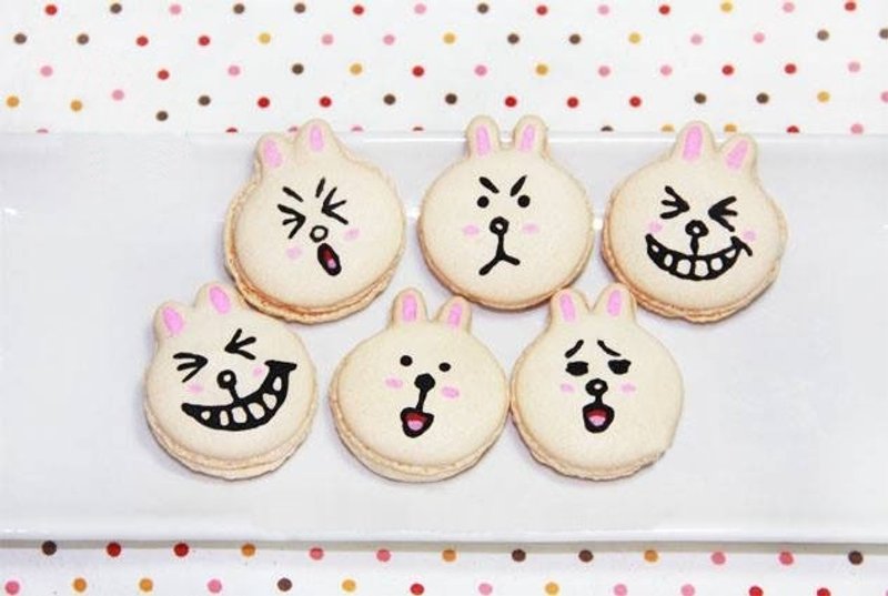 中秋最佳伴手礼 LINE家族造型马卡龙 法式柠檬奶油馅 一盒五入(冷藏宅配，图案随机出货) - 蛋糕/甜点 - 新鲜食材 白色