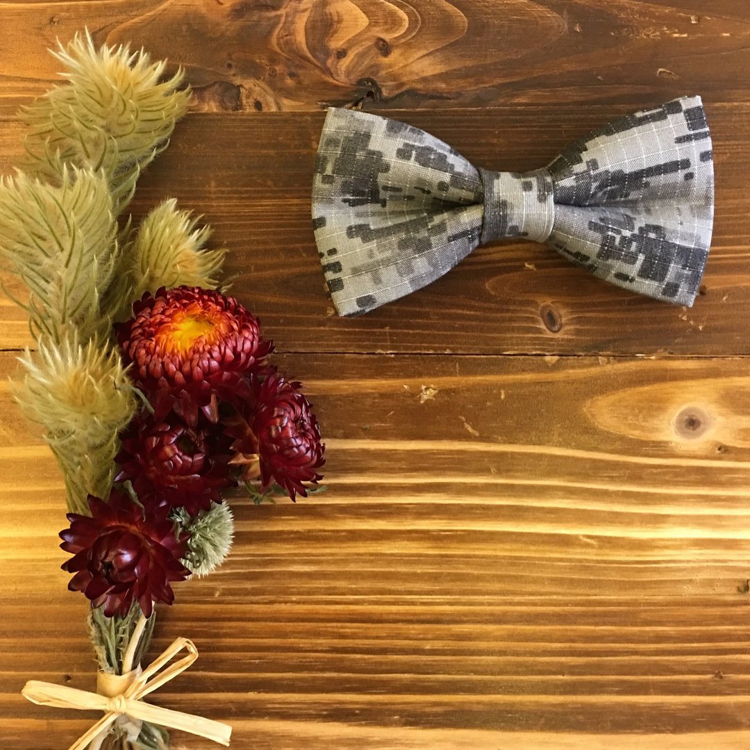 Mr.Tie 手工缝制领结 Hand Made Bow Tie 编号139 - 领带/领带夹 - 其他材质 灰色