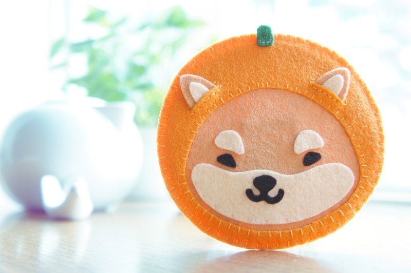 Mangogirl 疗愈系 橘子小柴犬手作杯垫 - 杯垫 - 其他材质 