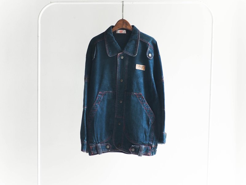 河水山 - 蓝黑x鲜红绣线大口袋 翻领中磅丹宁外套 古董 牛仔 古着 中性 oversize - 女装休闲/机能外套 - 棉．麻 黑色