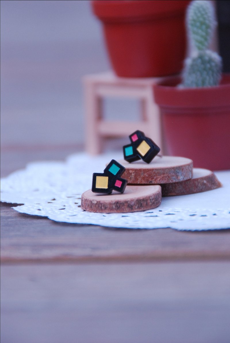 几何四方形/抗过敏钢针/可改夹式 - 耳环/耳夹 - 压克力 多色