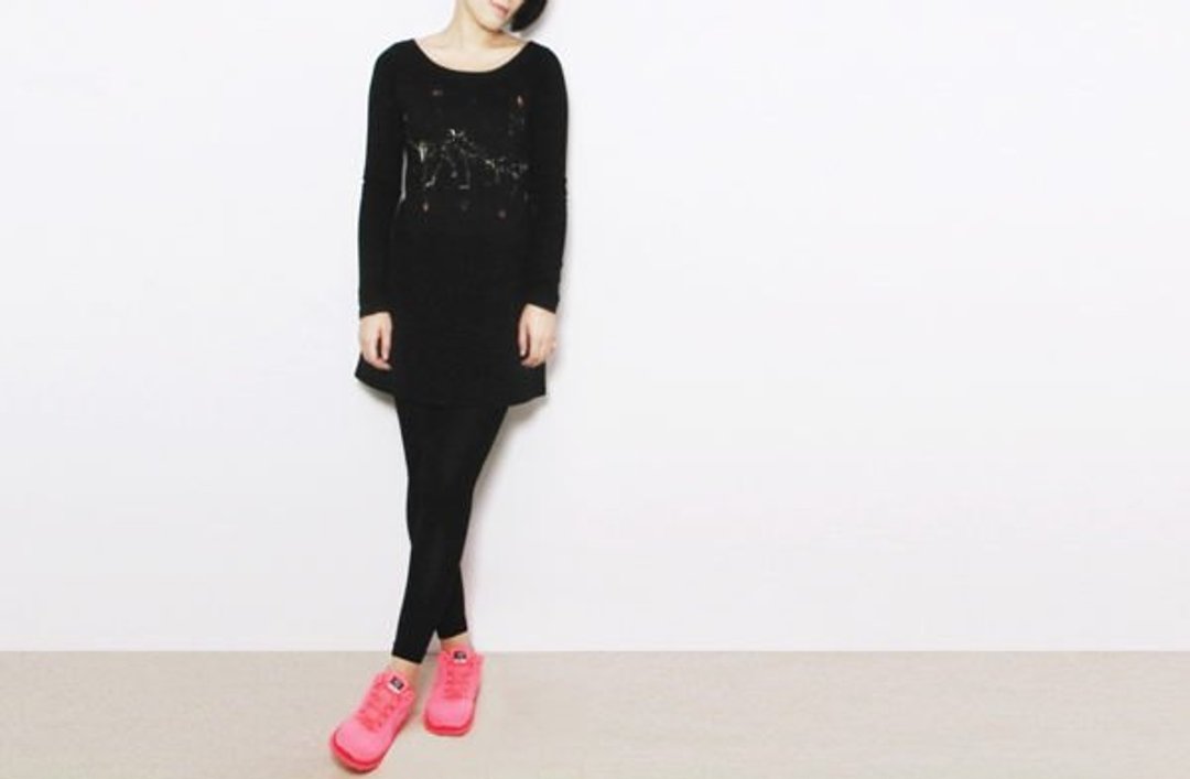 I . A . N Design  虫 有机棉长版长袖 T Organic Cotton S / M - 女装 T 恤 - 棉 黑色