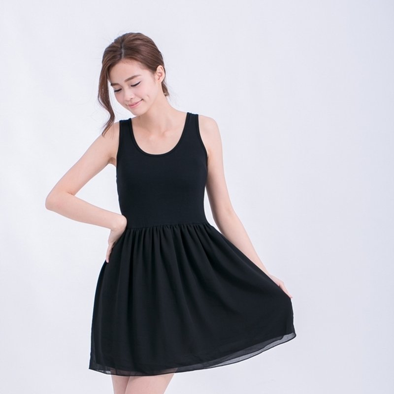 Xandy 腰剪接赛车背洋装 / 黑色 - 洋装/连衣裙 - 其他材质 黑色