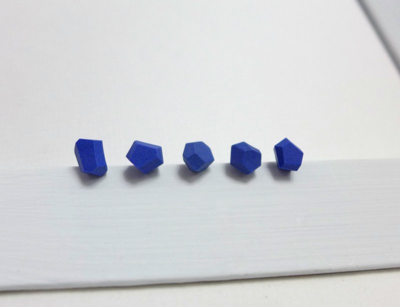 【N.U. Studio】陶瓷系列 随性立体个性糖耳环--宝蓝(可改夹式耳环) - 耳环/耳夹 - 陶 蓝色