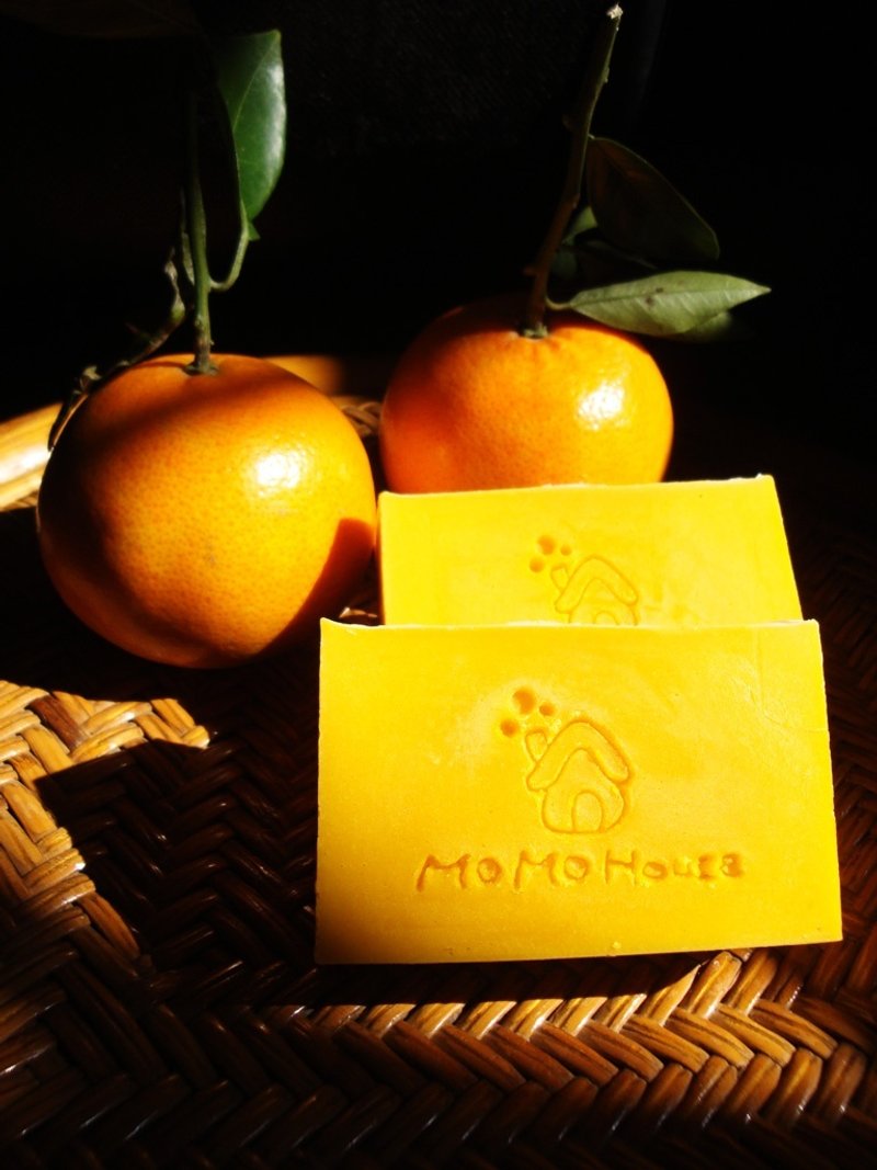 洋甘菊甜橙皂 - 香薰/精油/线香 - 植物．花 橘色