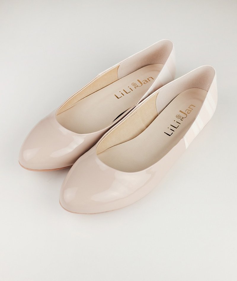 【雨天的优雅】镜面条纹防水淑女鞋_知性裸肤(仅剩23号) - 雨鞋/雨靴 - 防水材质 粉红色