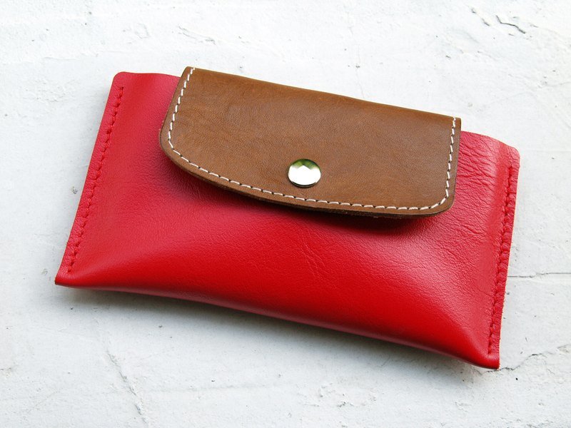 [ WeeKen 维肯生活 ] Cherry Red 手工真皮手机 / 相机 保护套 - 侧开钉扣型 (可客制刻印英文名) - 化妆包/杂物包 - 真皮 红色