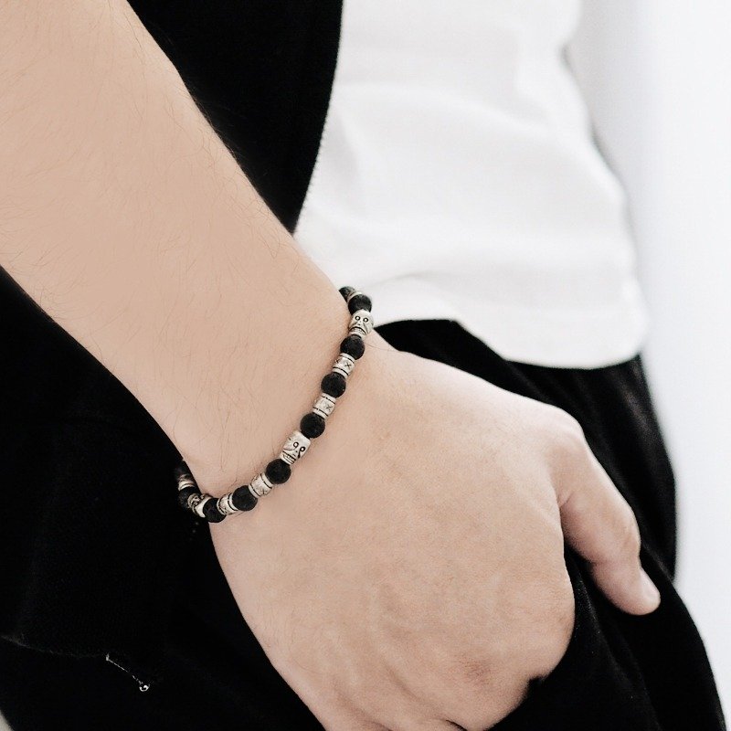 银骷颅 ◆black-男女皆可 / 天然矿石 / 火岩石 / 镀银 / 手链 手环 礼物定制设计 - 金工/饰品 - 其他材质 黑色