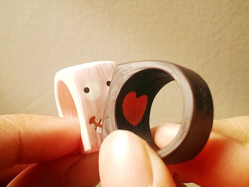 Kangaroom : Kiss collection - 戒指 - 防水材质 咖啡色