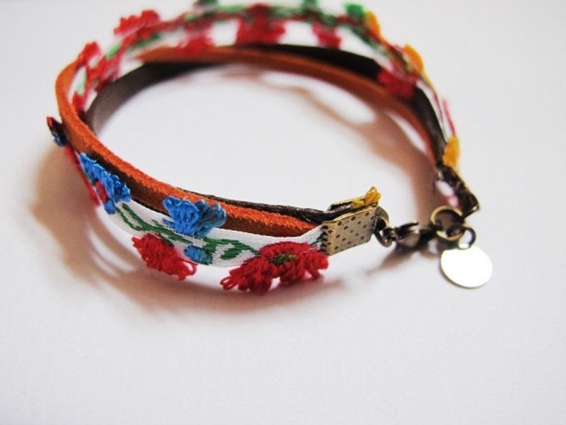 手作饰品-花系列/23/ - 手链/手环 - 棉．麻 红色