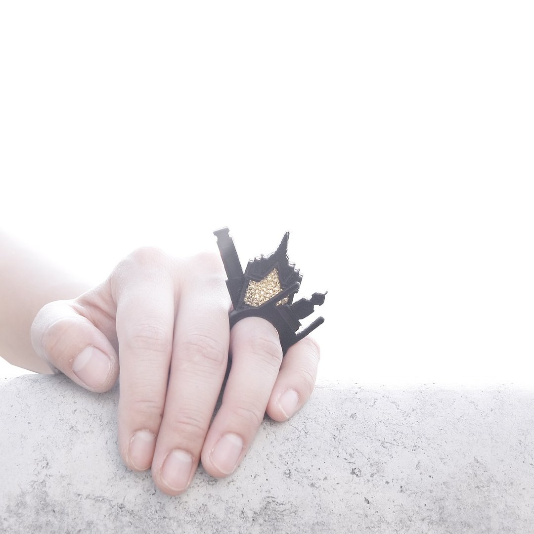SUE BI DO WA - 手工制作皮革并合手织戒指-Bangkok 100% handmade leather mix with yarn Ring(Bangkok) - 戒指 - 真皮 黑色