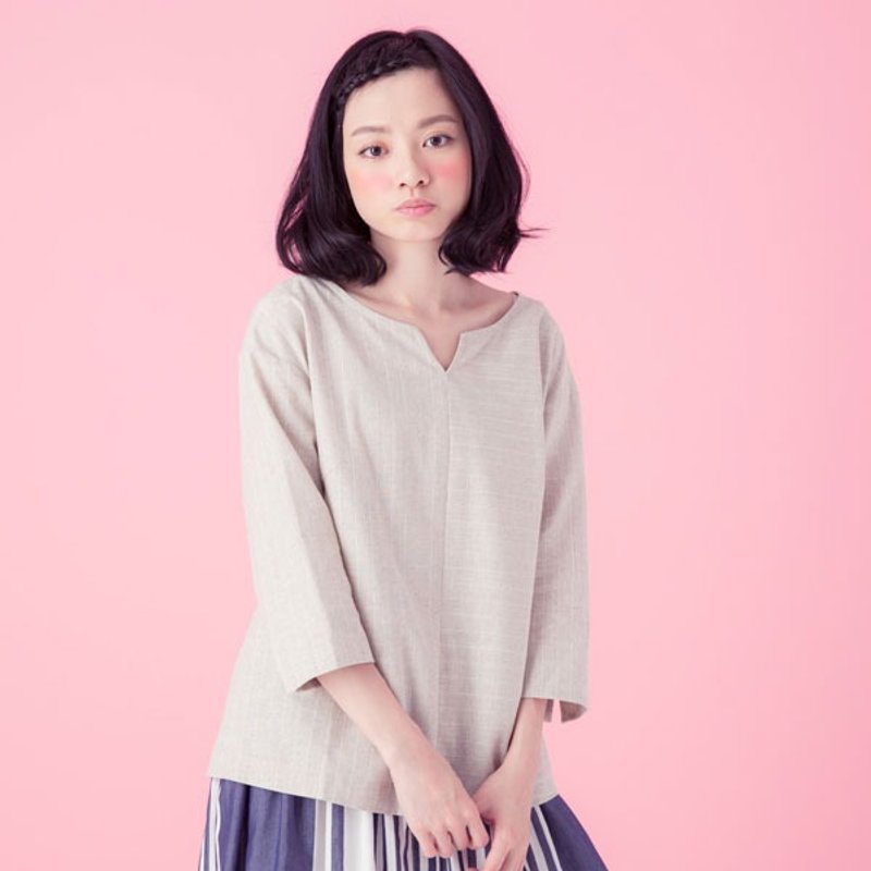 许许儿♪胚芽奶茶条纹背排扣上衣 - 女装上衣 - 其他材质 卡其色