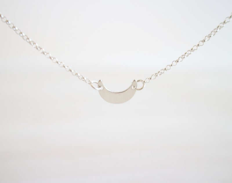 ☆月亮在微笑 / 弯月型手链 / 纯银手链 - 手链/手环 - 其他金属 白色