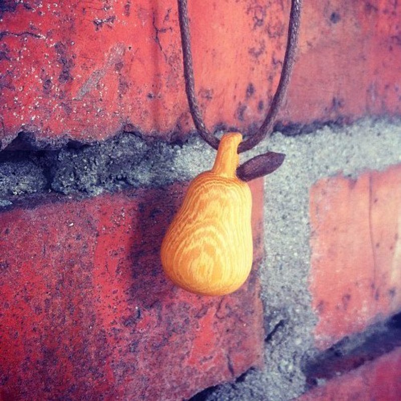 木作果实(梨子) - 项链 - 其他材质 黄色