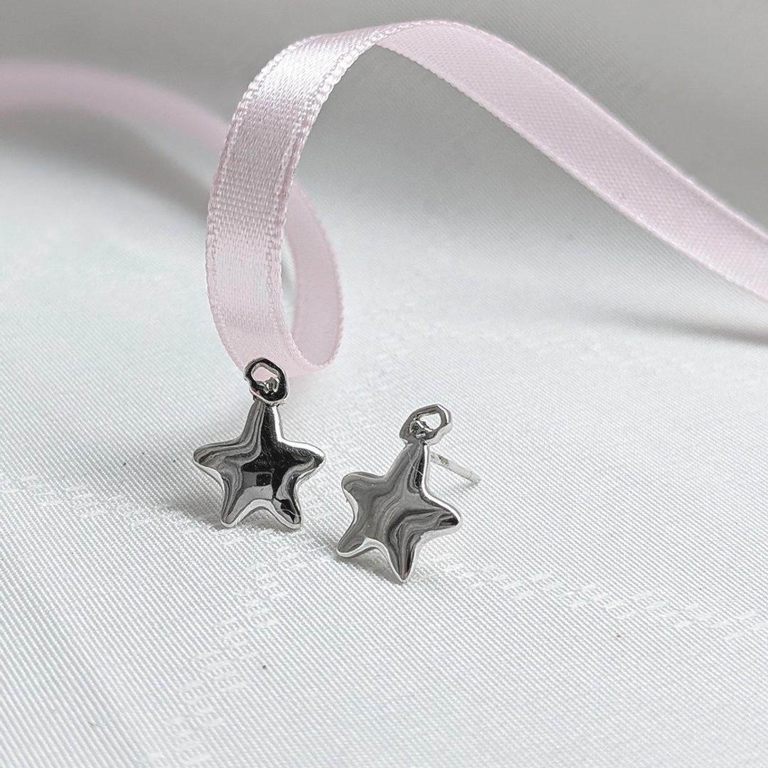 【限量绝版品】流星雨 -星愿- 许愿星星耳钉式耳环 手作饰品 - 耳环/耳夹 - 其他金属 银色