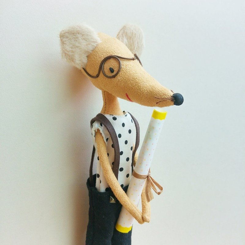 还是个学生的老鼠 - 其他 - 其他材质 黑色